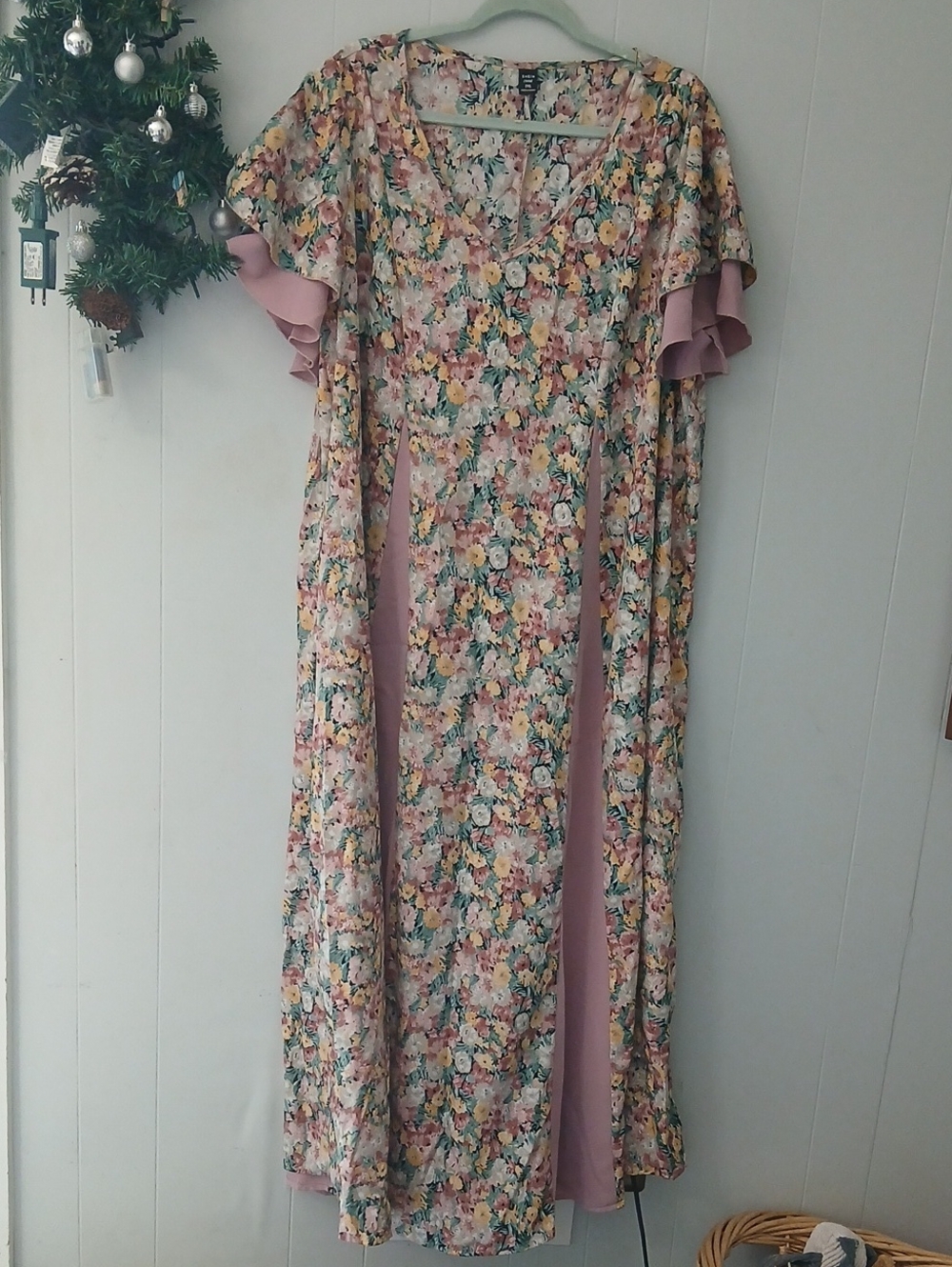 SHEIN Curve Floral Maxi Dress in Mint, Blush & Yellow